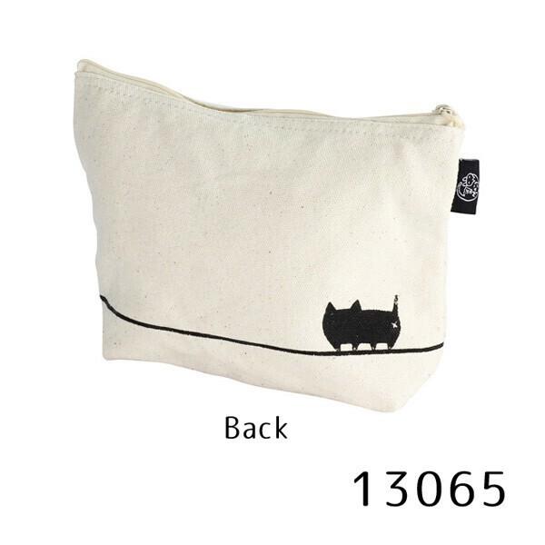Neko Sankyodai Three Cats Brothers Pouch