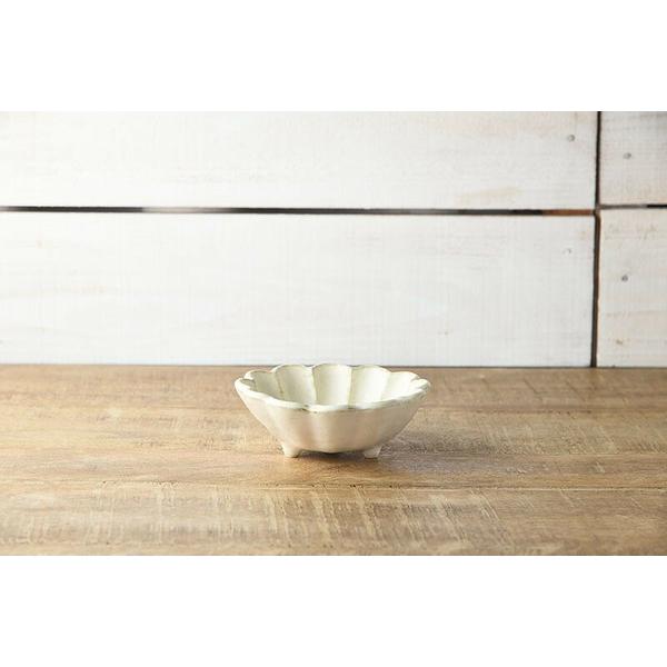 Kaneko Kohyo - Side Dish Bowl - White - Rinka Series - Handcrafted Japanese Mino Ware