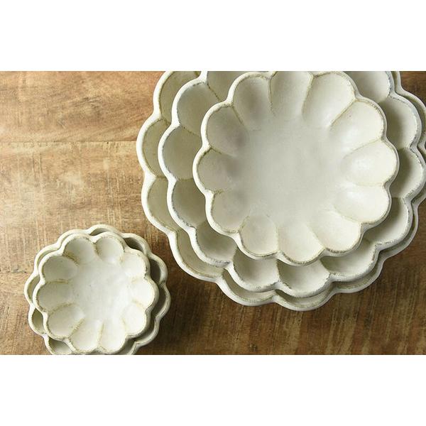 Kaneko Kohyo - Side Dish Bowl - White - Rinka Series - Handcrafted Japanese Mino Ware