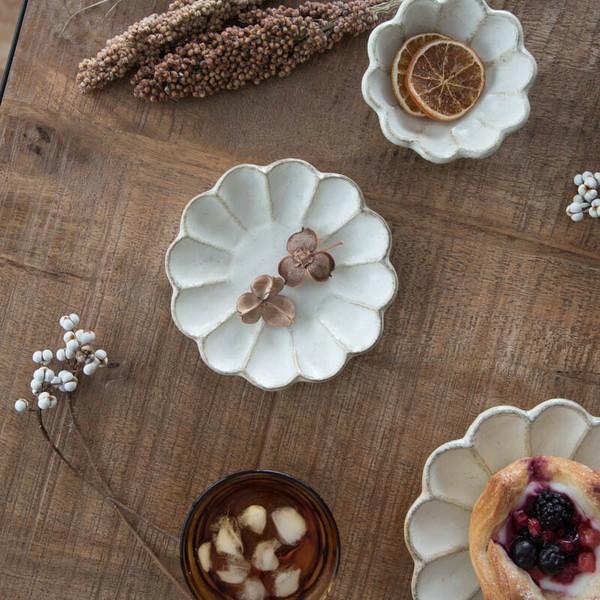 Kaneko Kohyo - Small Plate - White - Rinka Series - Handcrafted Japanese Mino Ware