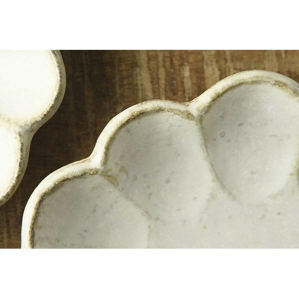 Kaneko Kohyo - Main Plate - White - Rinka Series - Handcrafted Japanese Mino Ware