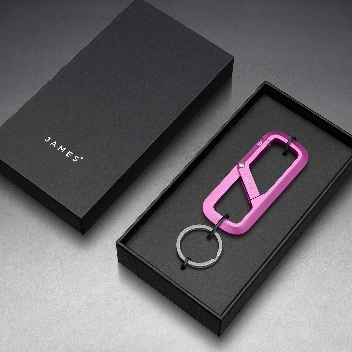 James The Madison Carabiner