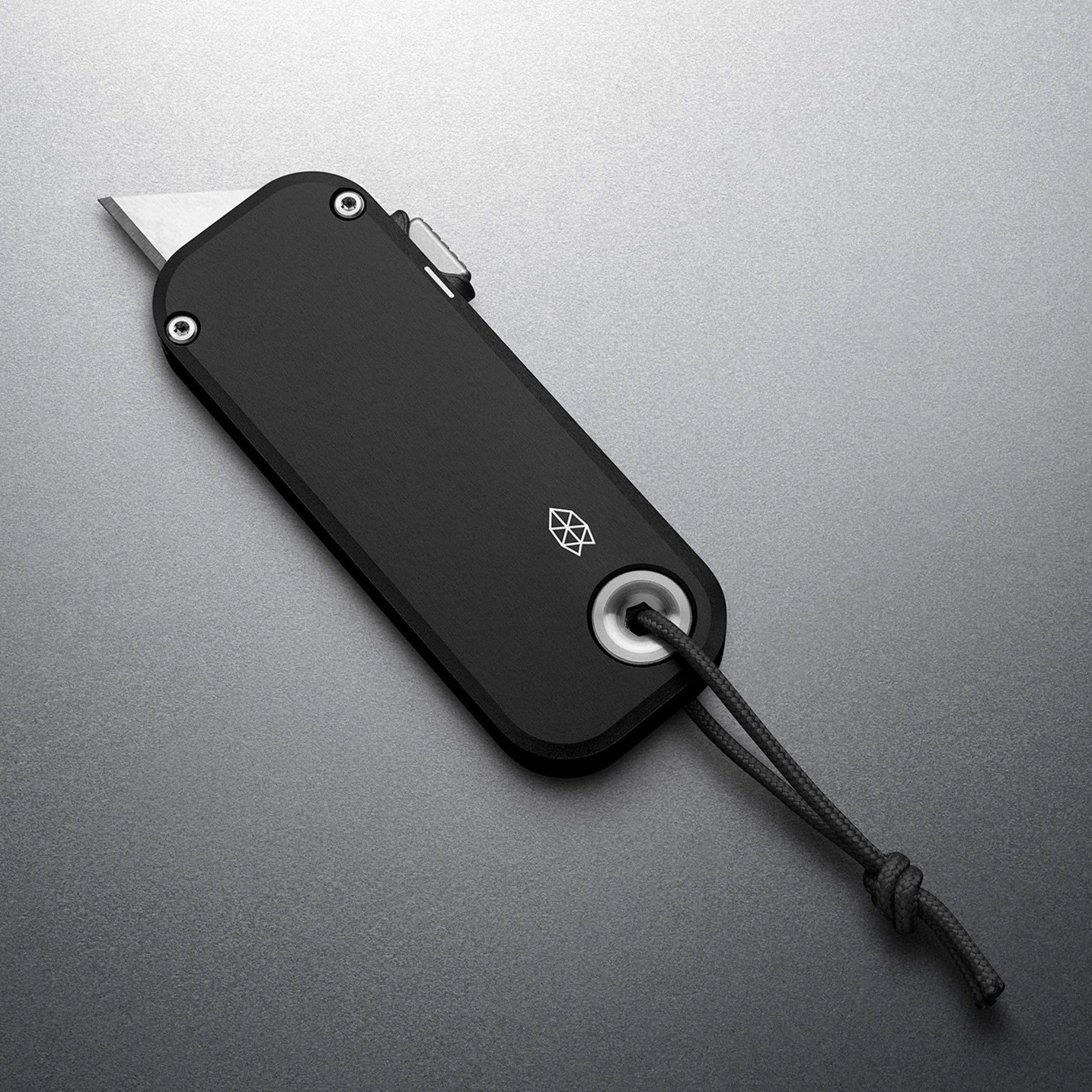 James The Palmer Knife