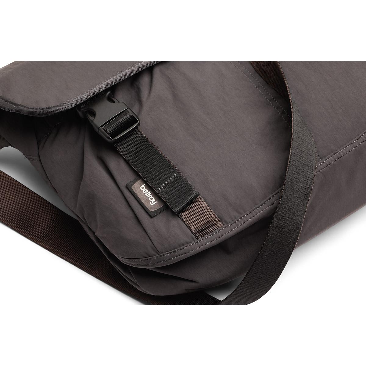 Bellroy Cinch	Messenger Bag