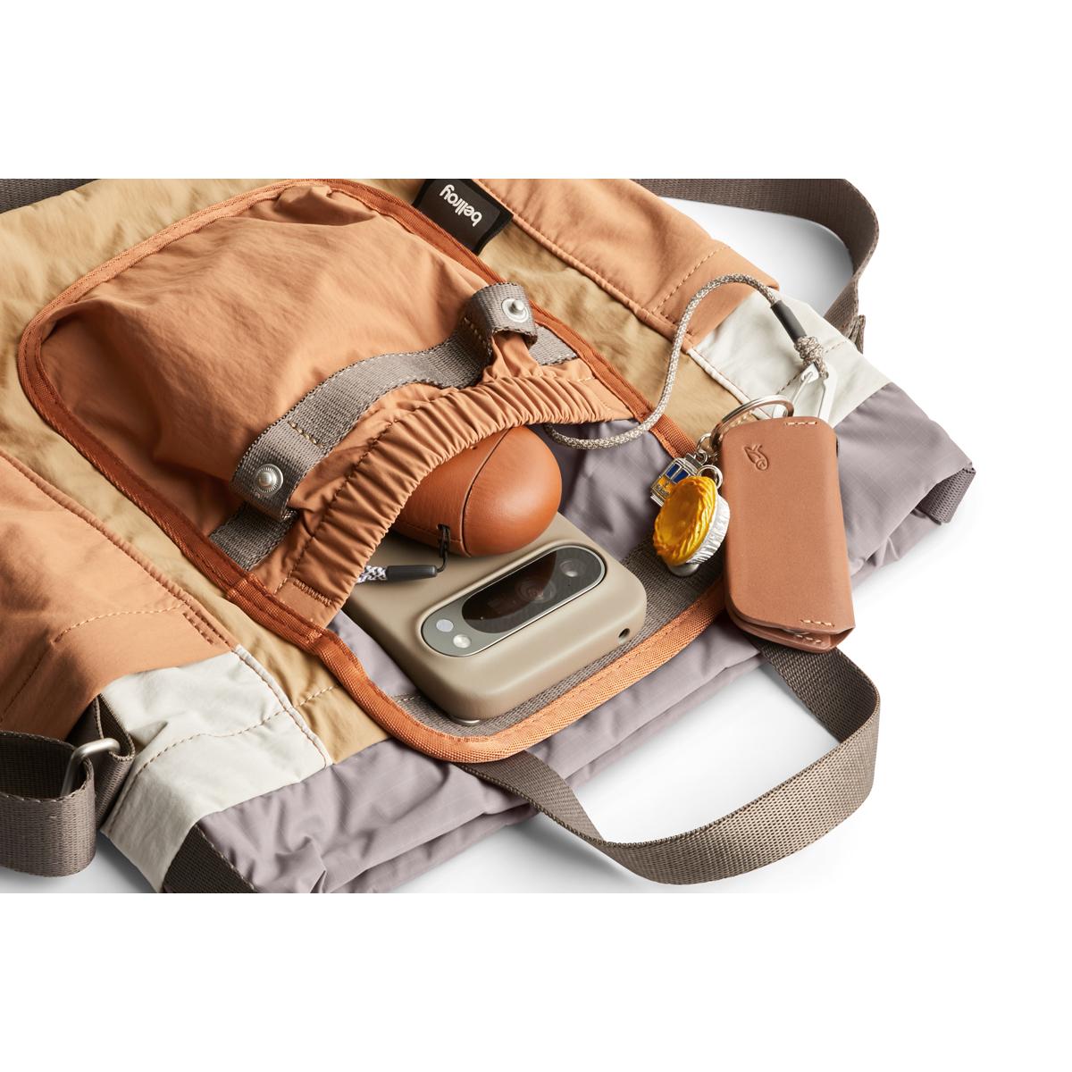 Bellroy Cinch	Bucket Bag