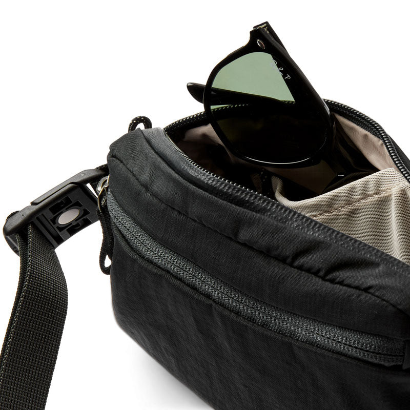 Bellroy Lite Belt Bag