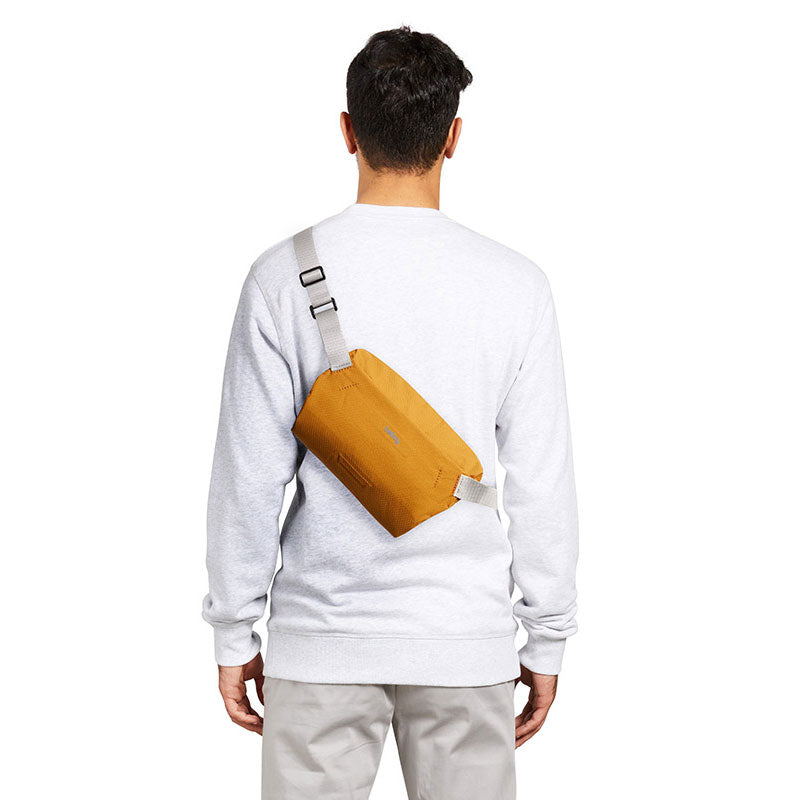 Bellroy Lite Sling Mini