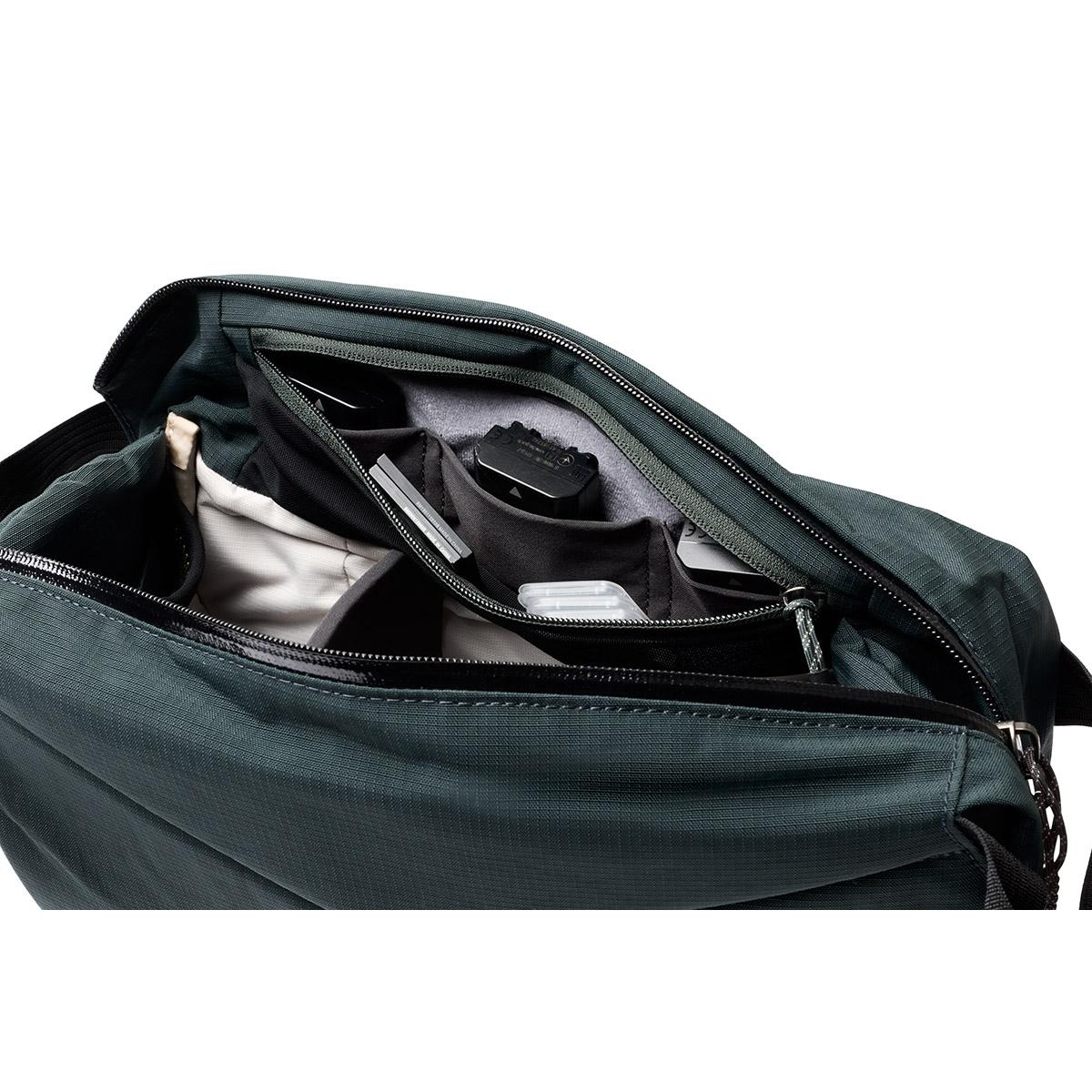 Bellroy Venture Sling 10L - Camera Edition